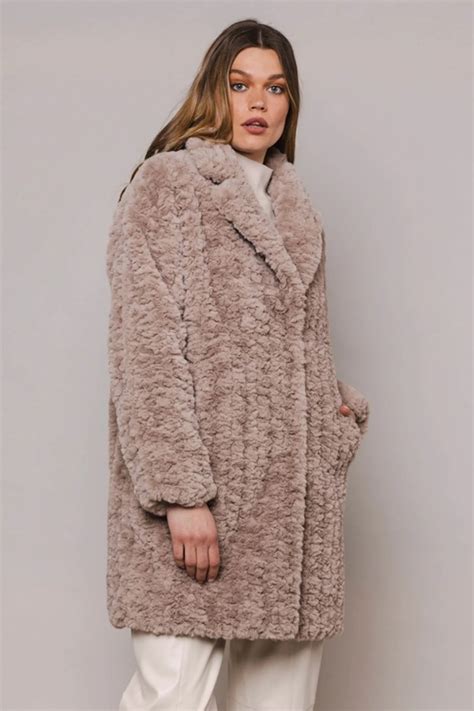 fendi pelle faux fur